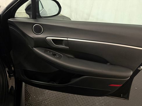 Used 2025 Hyundai Sonata SE image 30