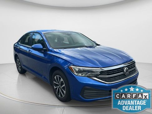 Used 2024 Volkswagen Jetta S FWD image 3