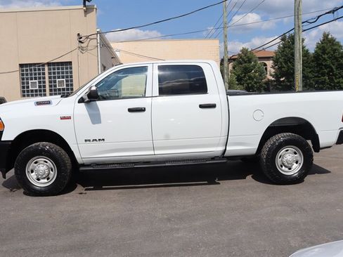 Used 2022 RAM 2500 Tradesman AWD/4WD image 4