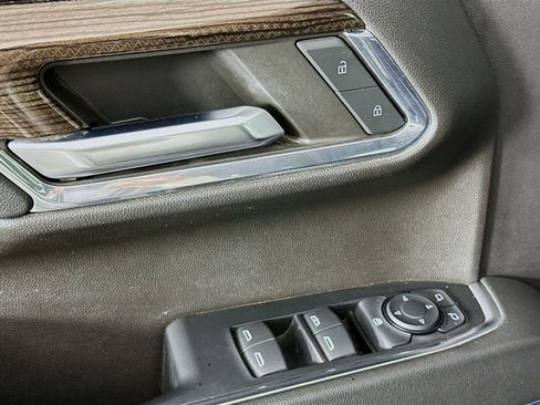 Used 2023 Chevrolet Silverado 1500 LT w/ Protection Package image 19