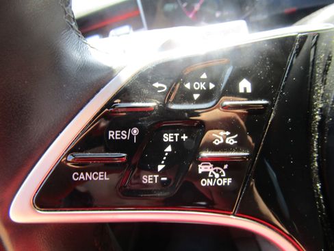 Used 2024 Mercedes-Benz S 580 4MATIC Sedan image 20