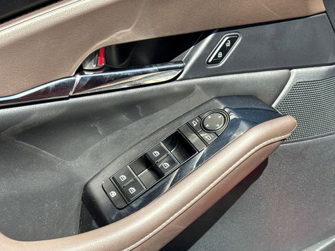 Used 2023 MAZDA CX-30 AWD 2.5 S w/ Premium Package image 18