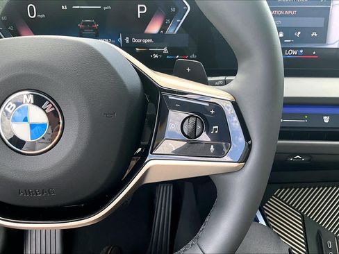 Used 2025 BMW X3 xDrive30i w/ Convenience Package AWD/4WD image 21