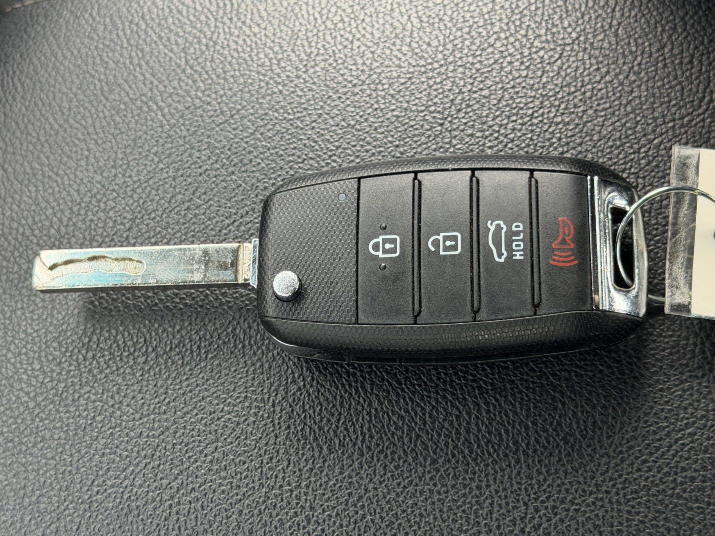 Used 2019 Kia Optima LX FWD image 34