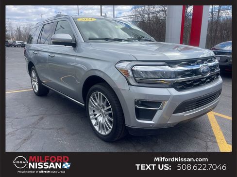 Used 2024 Ford Expedition Limited AWD/4WD image 8
