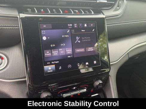 New 2025 Jeep Grand Cherokee Laredo X image 12