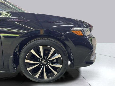 Used 2023 Honda Civic EX-L image 19