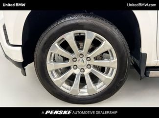 Used 2019 Chevrolet Silverado 1500 High Country w/ Technology Package video 2