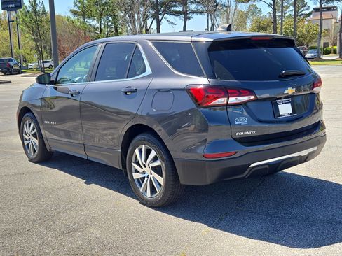 Used 2022 Chevrolet Equinox LT image 11