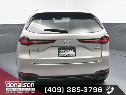 Used 2024 MAZDA CX-90 Plug-In Hybrid w/ Preferred AWD/4WD image 4