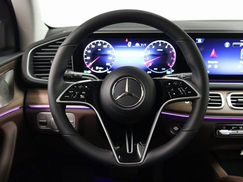 New 2026 Mercedes-Benz GLE 450 4MATIC image 9