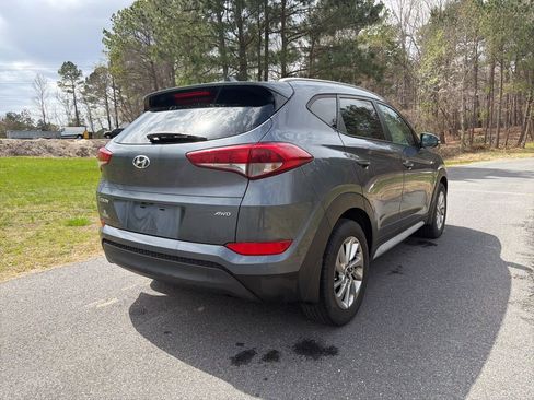 Used 2017 Hyundai Tucson SE Plus image 5