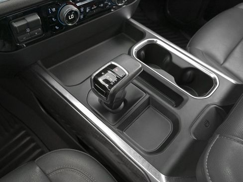 Used 2022 Chevrolet Silverado 1500 LTZ w/ LTZ Premium Package image 24