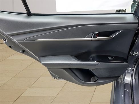 Certified 2025 Toyota Camry SE image 21