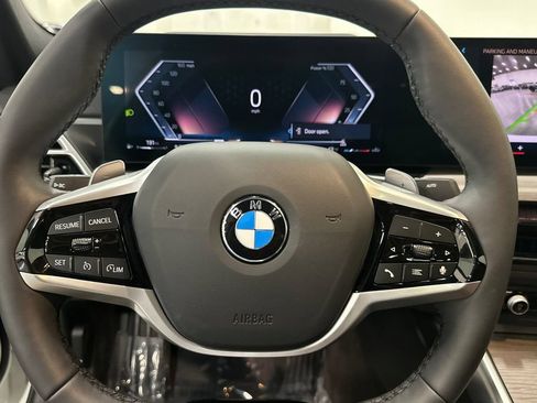 Used 2025 BMW 330i Sedan w/ Premium Package RWD image 26