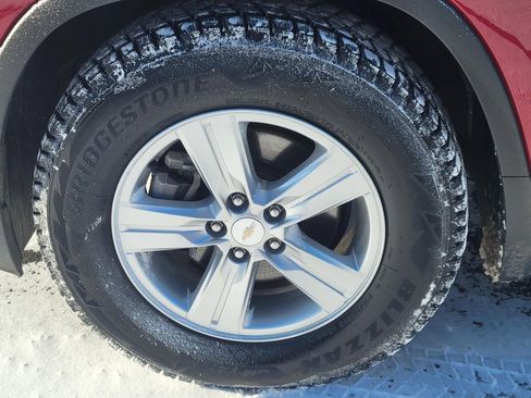 Used 2019 Chevrolet Trax LT w/ LT Convenience Package image 5