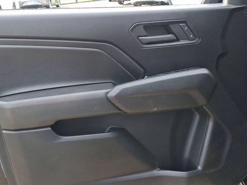 Used 2024 Chevrolet Colorado Trail Boss w/ Technology Package image 12