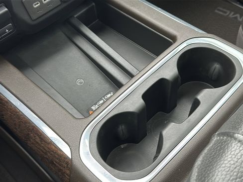 Used 2021 GMC Sierra 1500 Denali w/ Denali Ultimate Package image 33