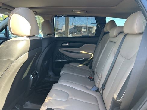 Used 2022 Hyundai Santa Fe SEL w/ Convenience + Premium Package image 3