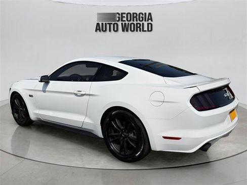 Used 2015 Ford Mustang GT RWD image 11