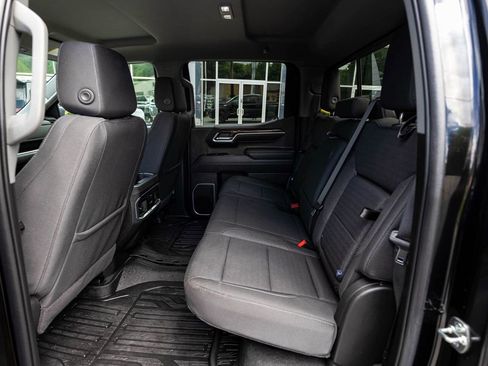 Used 2025 GMC Sierra 1500 Elevation w/ Preferred Package AWD/4WD image 28
