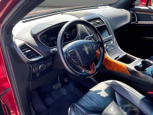 Used 2016 Lincoln MKX Select w/ Select Plus Package AWD/4WD image 17