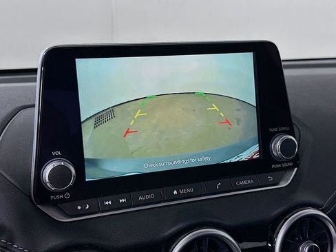 Used 2024 Nissan Sentra SV image 10