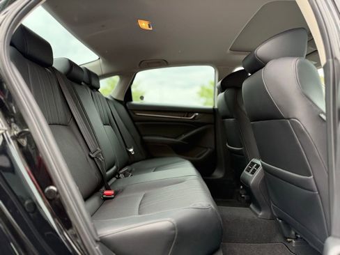 Used 2018 Honda Accord EX-L image 18
