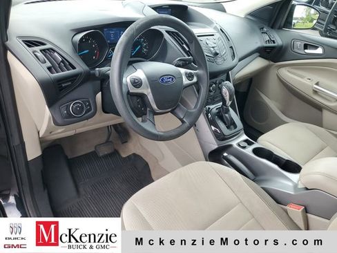 Used 2015 Ford Escape SE FWD image 7
