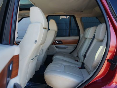 Used 2008 Land Rover Range Rover Sport HSE image 33