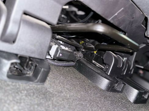 Used 2019 Ford Expedition Platinum image 55