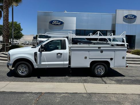 New 2025 Ford F350 XL w/ XL Chrome Package RWD image 3