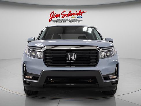 Used 2023 Honda Ridgeline RTL-E image 2