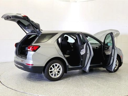 Used 2024 Chevrolet Equinox LT w/ LPO, Floor Liner Package FWD image 12