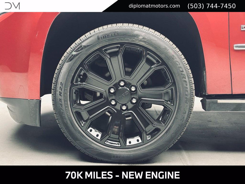 Used 2015 GMC Yukon Denali w/ Premium Package AWD/4WD image 36