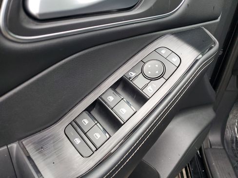 Certified 2021 Nissan Rogue SV w/ Premium Package image 28