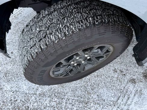 Certified 2025 Ford F150 XLT w/ Equipment Group 302A MID image 32