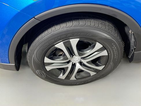 Used 2017 Toyota RAV4 LE image 14