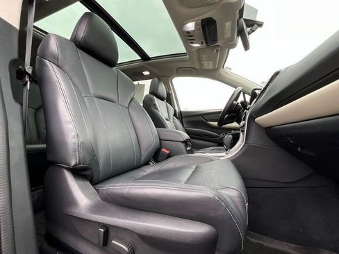 Used 2020 Subaru Ascent Limited w/ Technology Package AWD/4WD image 12