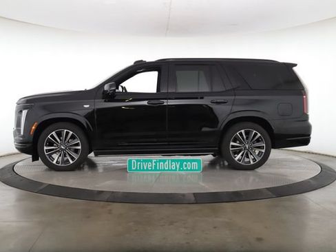 Used 2026 Cadillac Escalade Sport w/ Touring Package AWD/4WD image 9