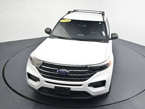 Used 2020 Ford Explorer XLT w/ Class III Trailer Tow Package AWD/4WD image 25