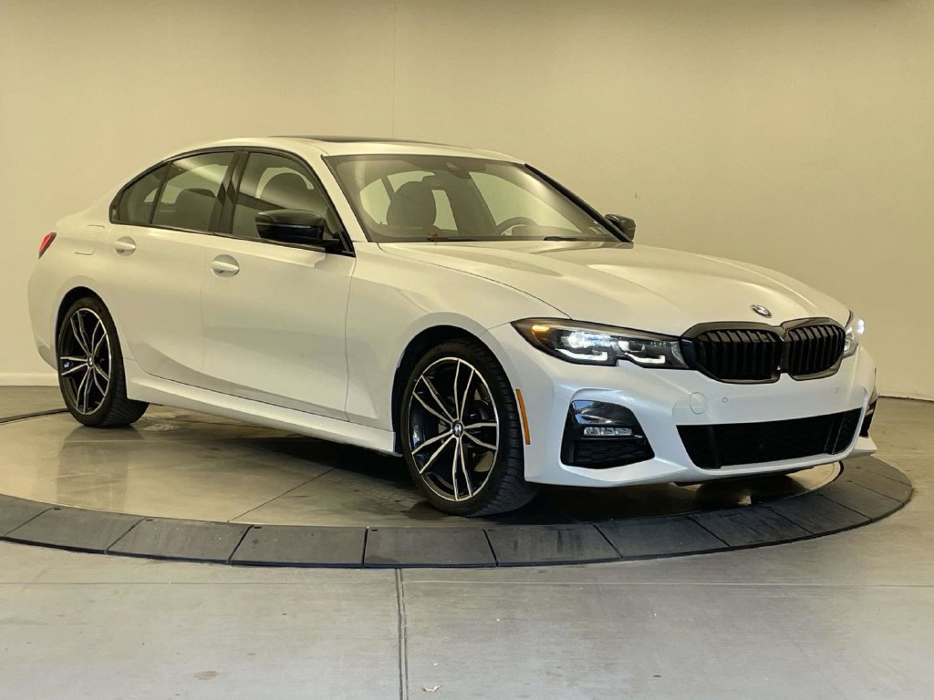 Used 2022 BMW 330i xDrive Sedan w/ M Sport Package AWD/4WD image 7