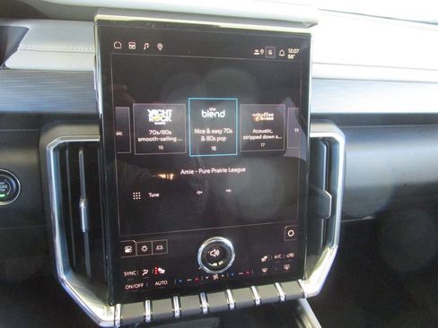 New 2026 GMC Acadia Elevation w/ Elevation Premium Package image 31