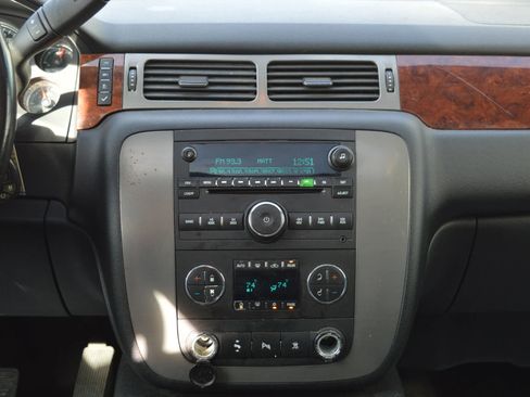 Used 2009 GMC Yukon SLT image 36