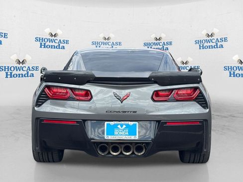 Used 2016 Chevrolet Corvette Stingray Coupe w/ Carbon Flash Badge Package RWD image 7