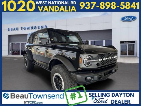 New 2025 Ford Bronco Badlands image 1