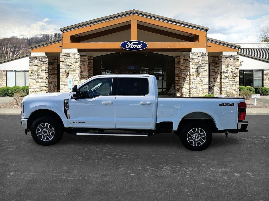 Used 2026 Ford F250 4x4 Crew Cab Super Duty image 7