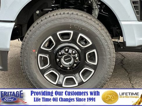 New 2026 Ford F250 Platinum image 25