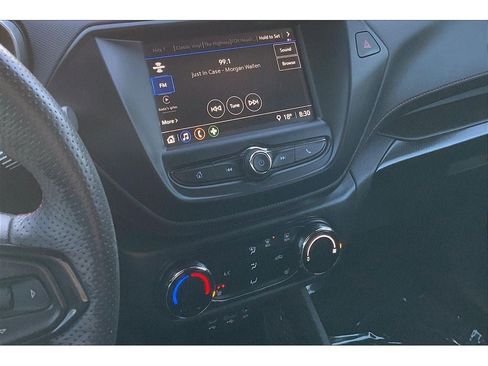 Used 2022 Chevrolet TrailBlazer RS image 7