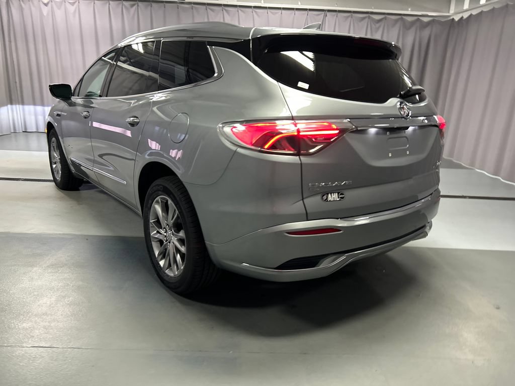 Used 2024 Buick Enclave Avenir w/ Avenir Technology Package AWD/4WD image 5